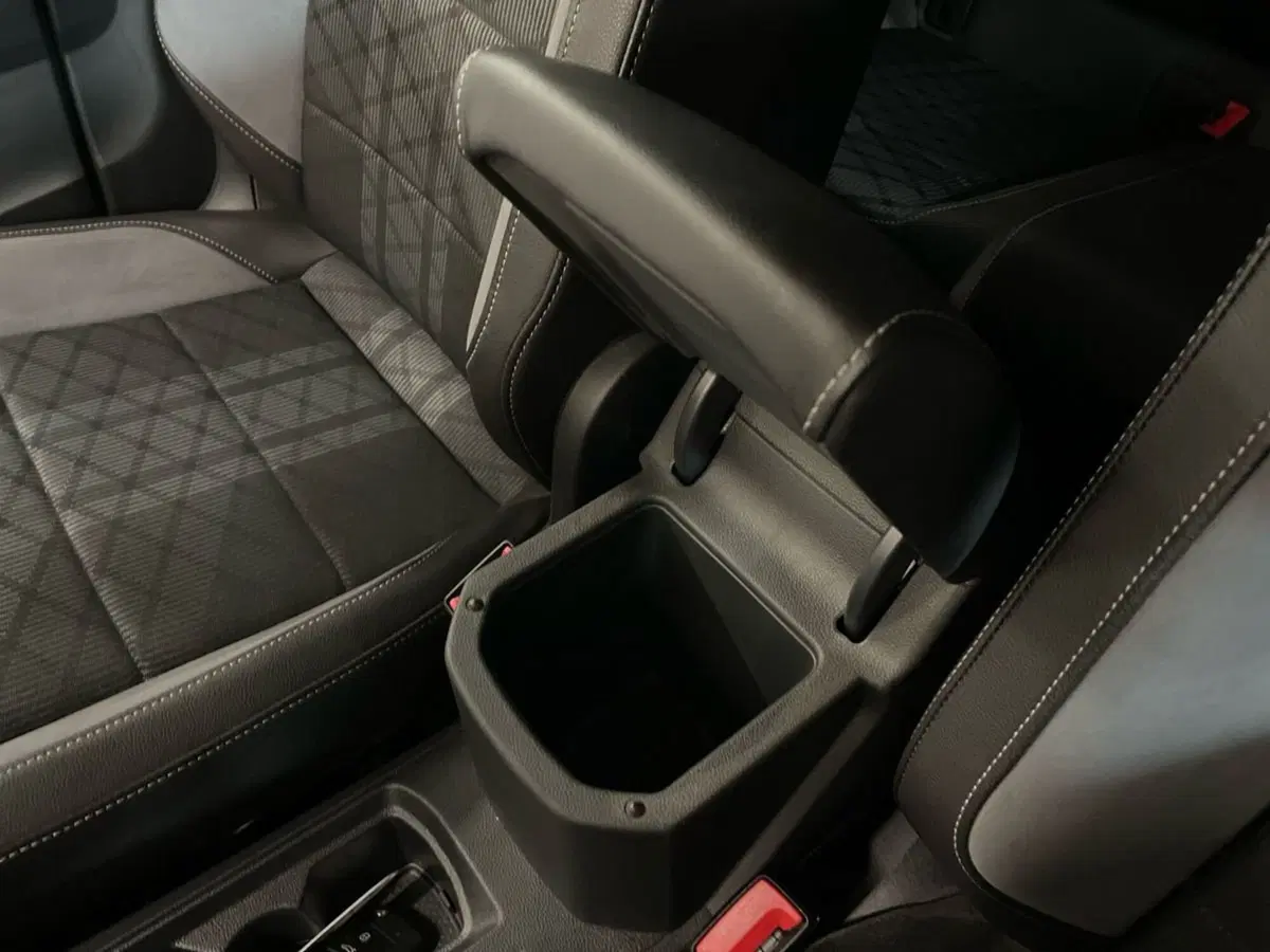 Volkswagen T-Roc usata a Pistoia (19)