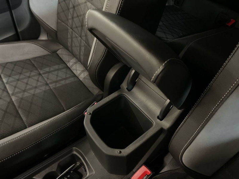 Volkswagen T-Roc usata a Pistoia (19)