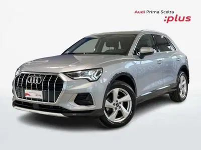 Audi Q3 35 2.0 tdi Business Advanced s-tronic del 2025 usata a Prato