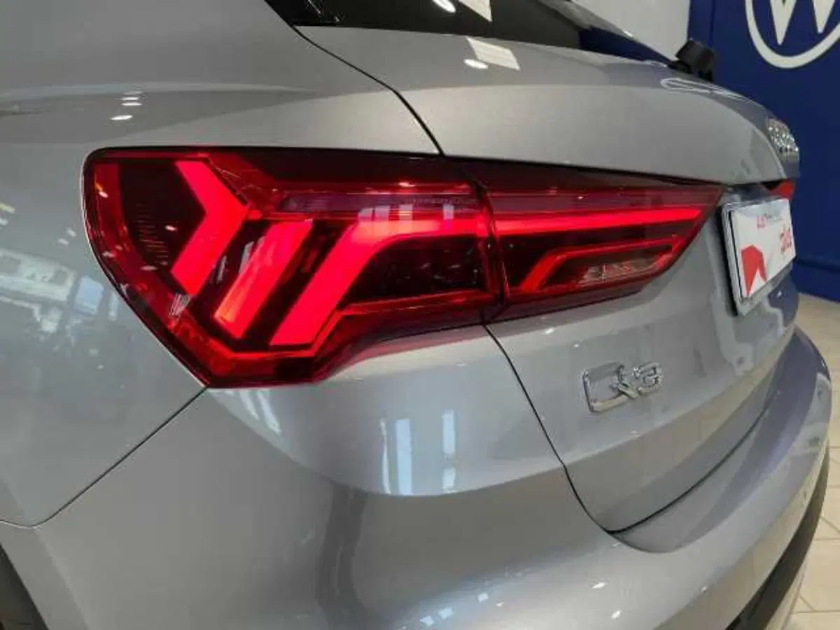Audi Q3 usata a Prato (10)