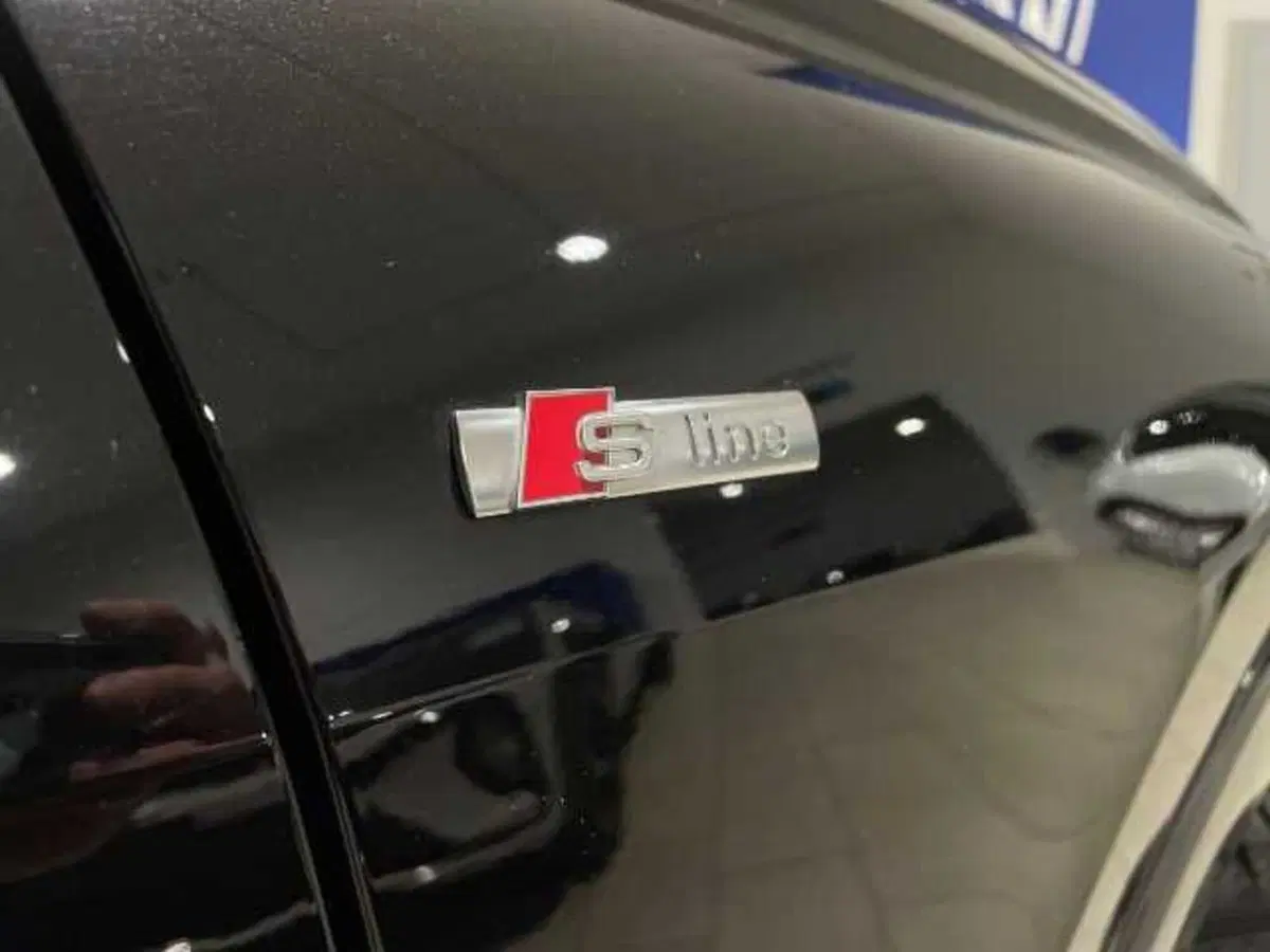 Audi Q4 Sportback usata a Pistoia (14)