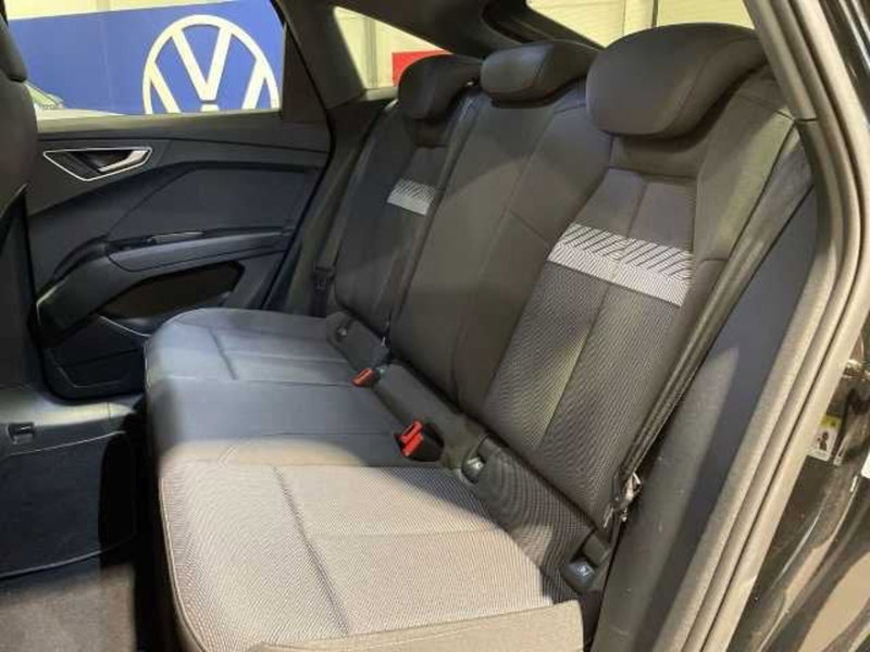 Audi Q4 Sportback usata a Pistoia (18)