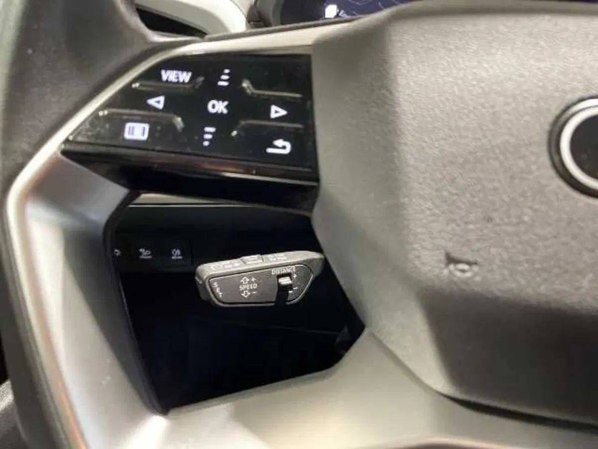Audi Q4 Sportback usata a Pistoia (5)