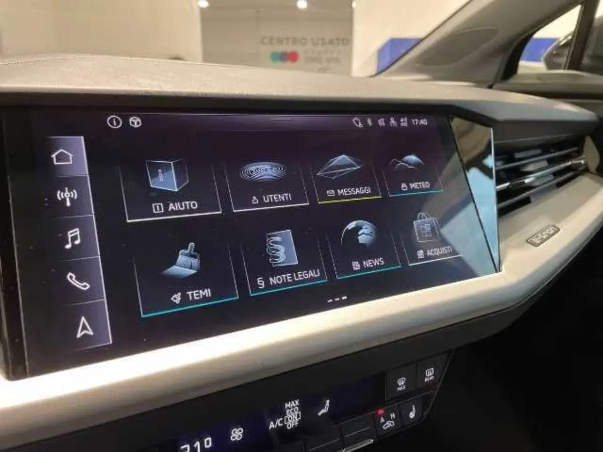 Audi Q4 Sportback usata a Pistoia (8)