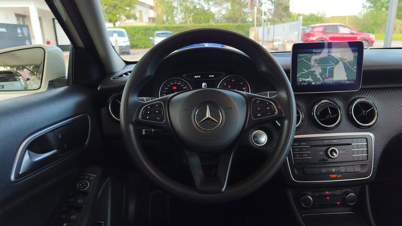 Mercedes-Benz GLA SUV usata a Firenze (15)