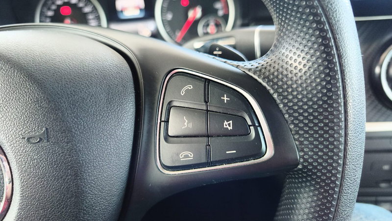 Mercedes-Benz GLA SUV usata a Firenze (17)