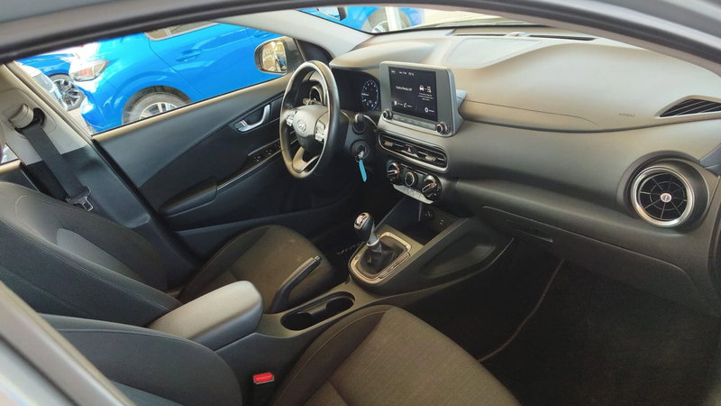 Hyundai Kona usata a Firenze (11)