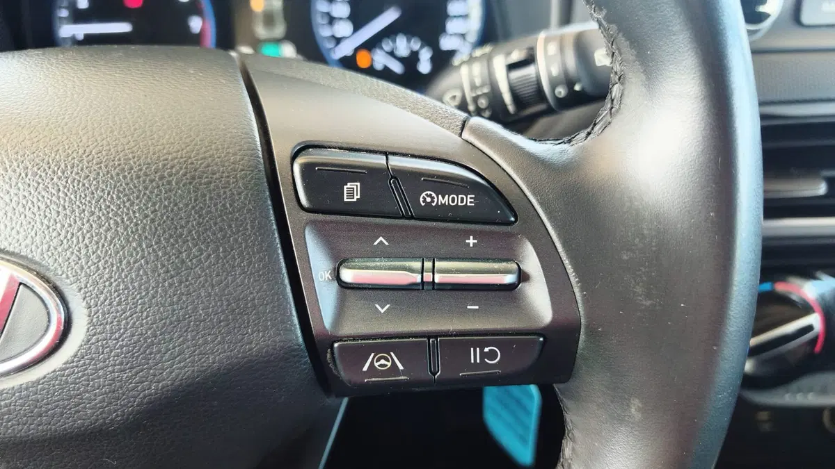 Hyundai Kona usata a Firenze (17)