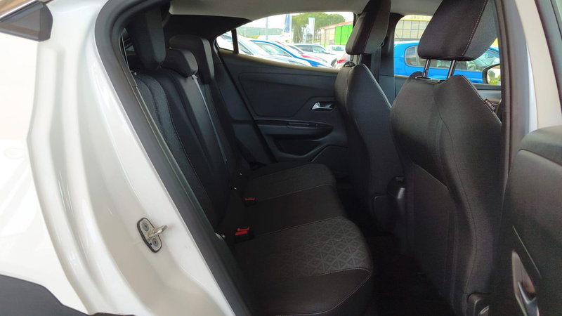 Opel Mokka usata a Firenze (12)