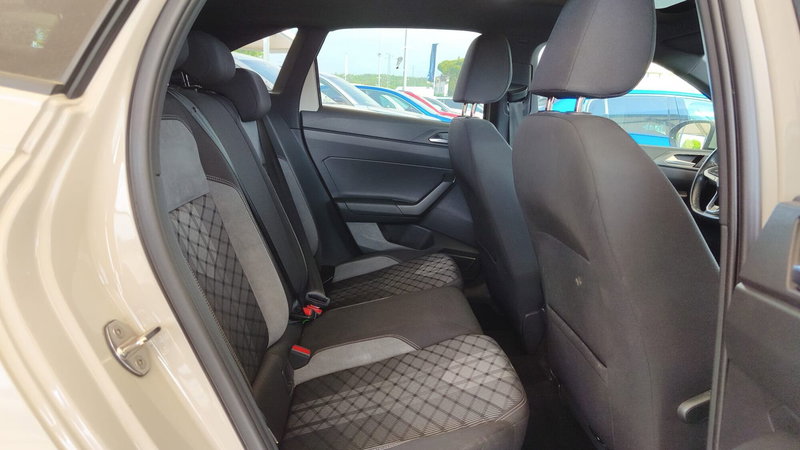 Volkswagen Taigo usata a Firenze (12)