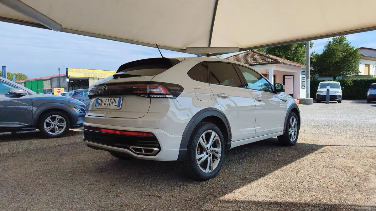Volkswagen Taigo usata a Firenze (9)