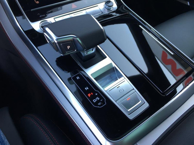 Audi Q8 Sportback nuova a Cuneo (18)