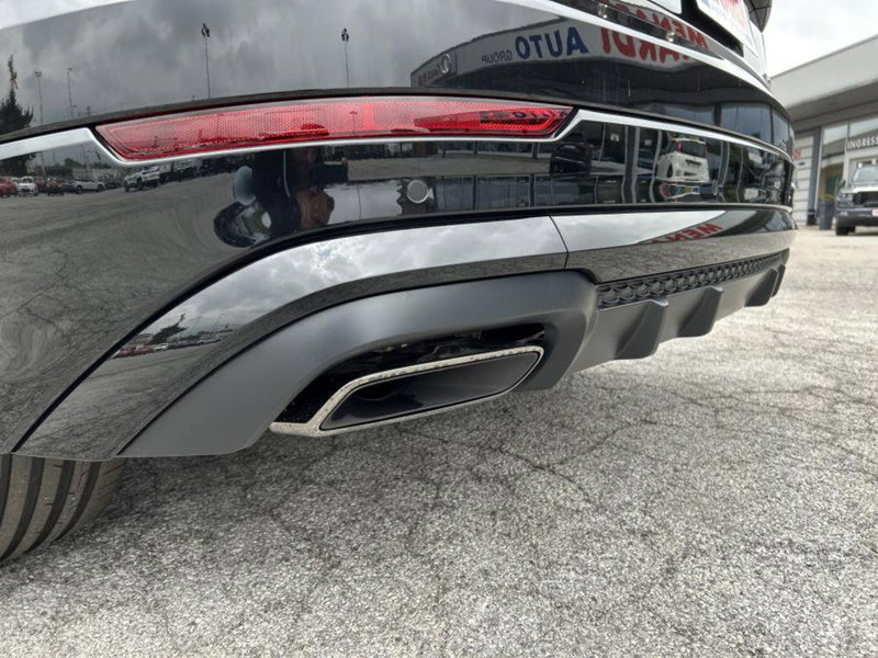 Audi Q8 Sportback nuova a Cuneo (7)