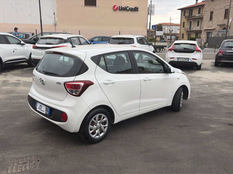 Hyundai i10 usata a Lucca (6)