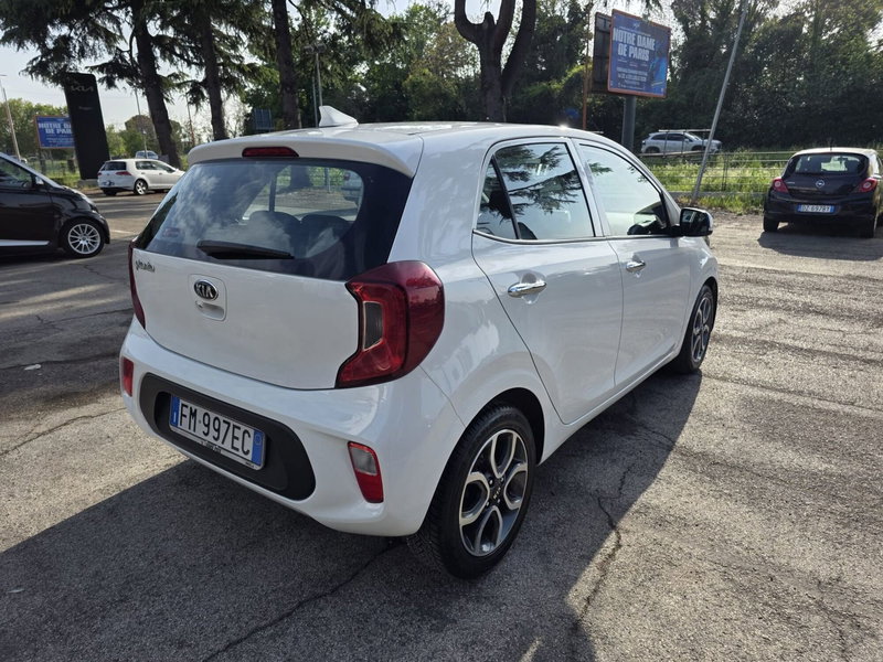 Kia Picanto usata a Rimini (8)