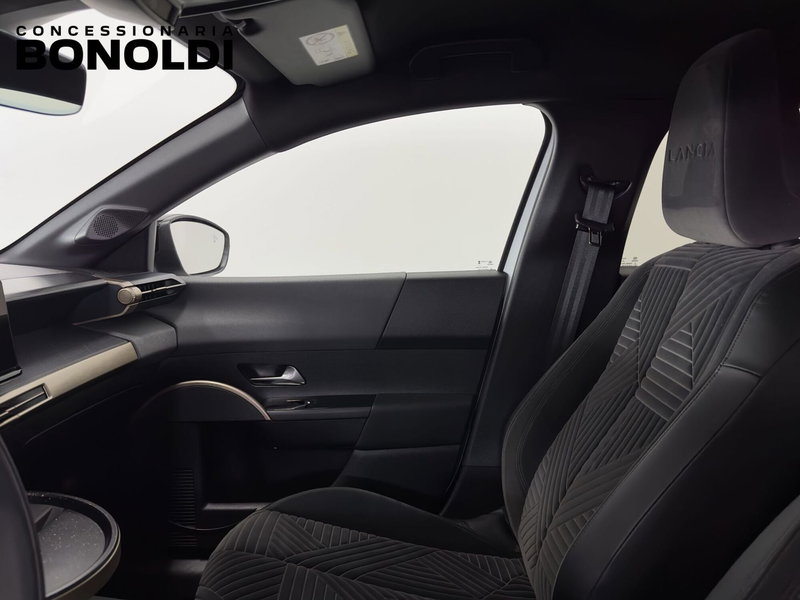 Lancia Ypsilon usata a Brescia (12)