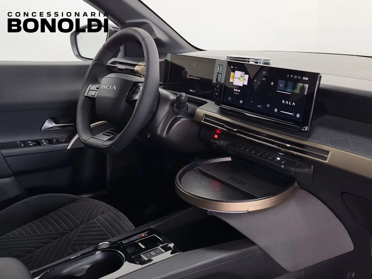 Lancia Ypsilon usata a Brescia (19)