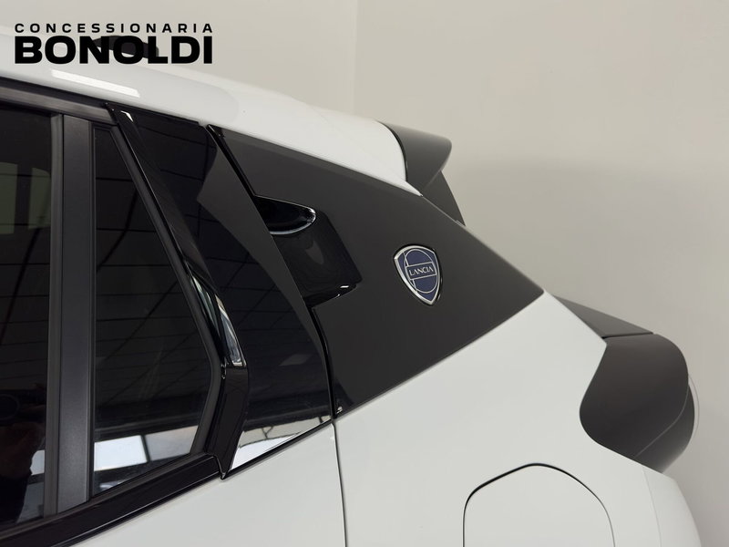 Lancia Ypsilon usata a Brescia (8)