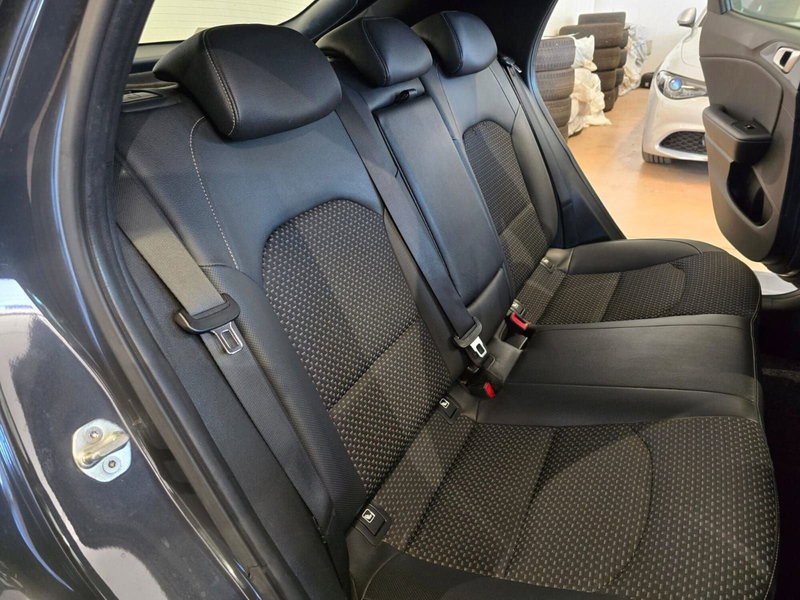 Kia XCeed usata a Rimini (10)