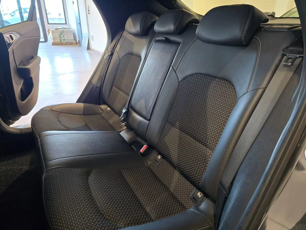 Kia XCeed usata a Rimini (11)