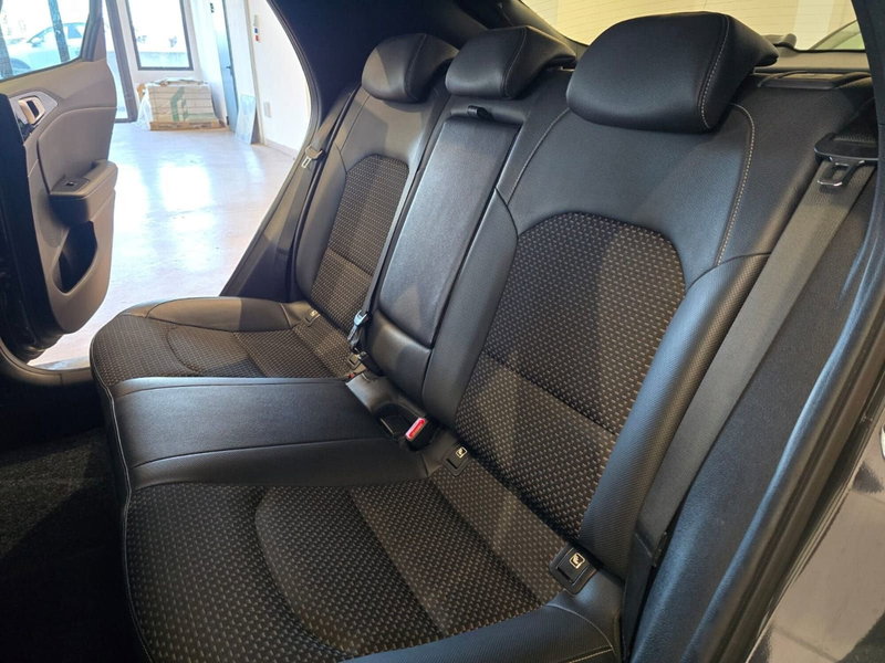 Kia XCeed usata a Rimini (11)