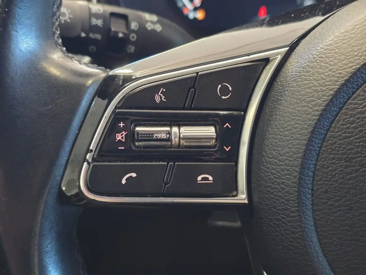 Kia XCeed usata a Rimini (17)
