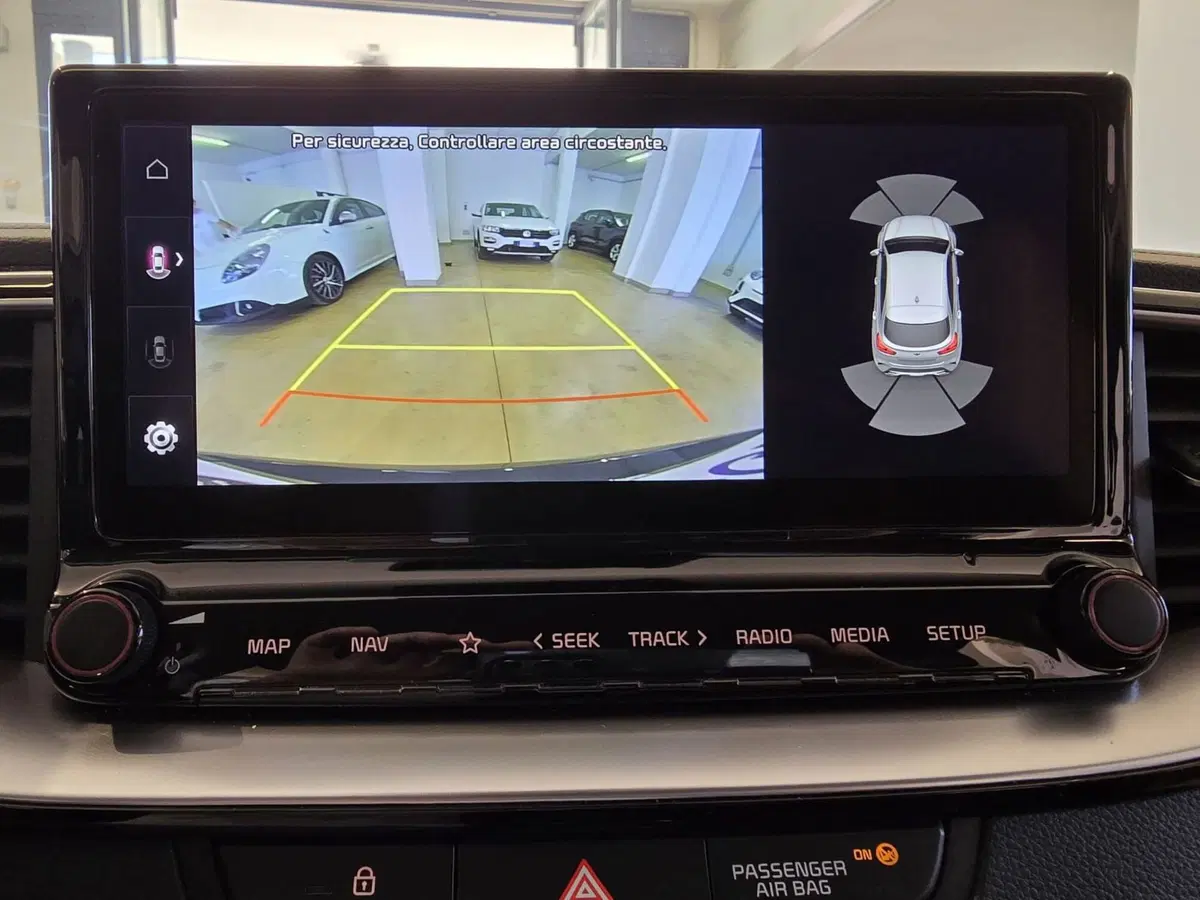 Kia XCeed usata a Rimini (13)