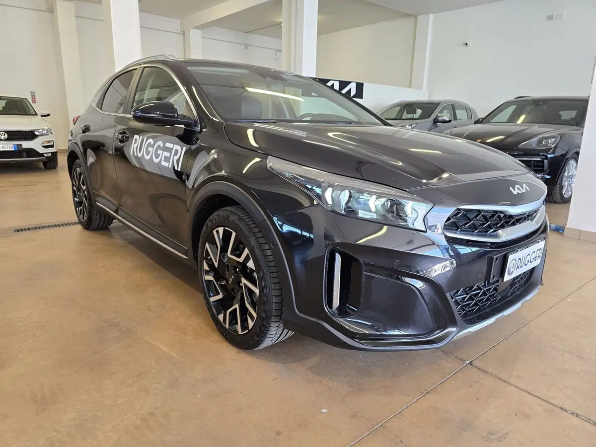Kia XCeed usata a Rimini (3)
