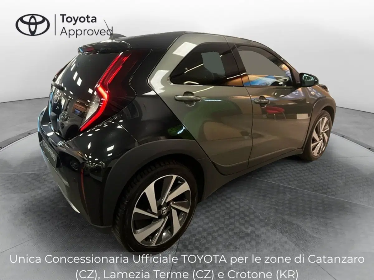 Toyota Aygo X usata a Catanzaro (6)