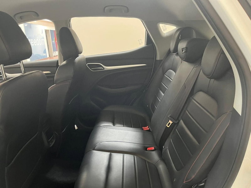 Mg ZS usata a Lucca (12)