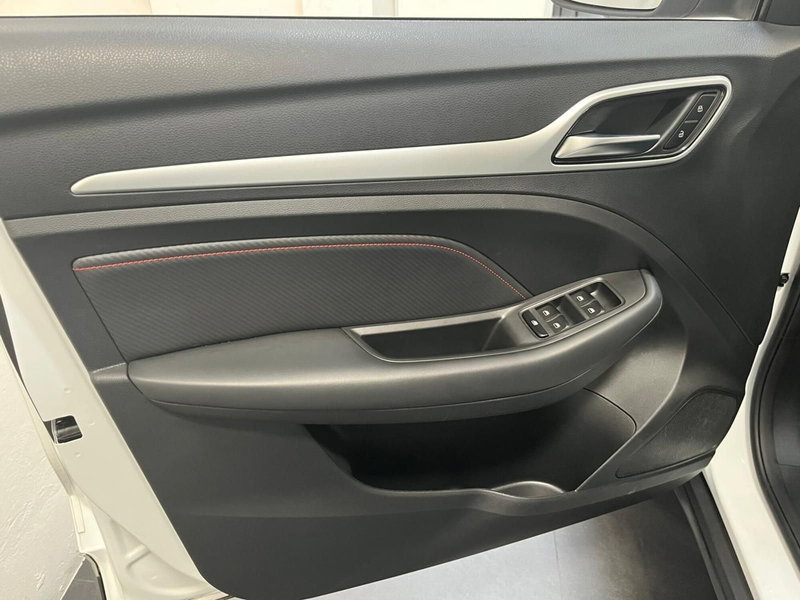 Mg ZS usata a Lucca (9)