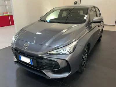 Mg MG3 1.5 hybrid+ Luxury auto del 2025 usata a Altopascio