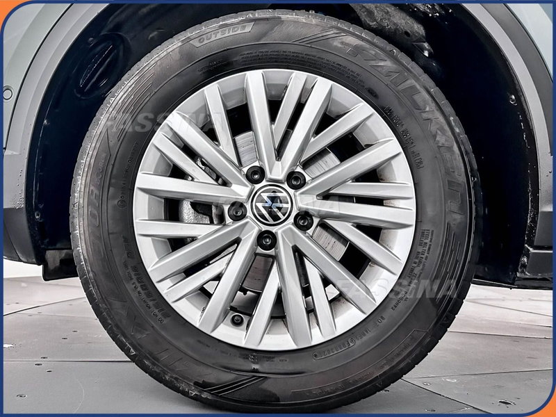 Volkswagen T-Roc usata a Milano (7)