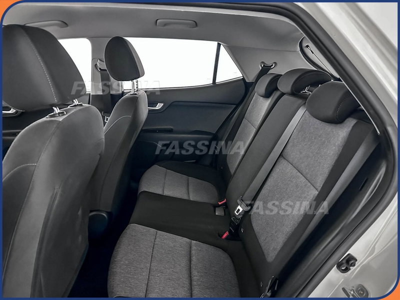 Kia Stonic usata a Milano (10)