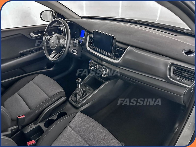 Kia Stonic usata a Milano (12)