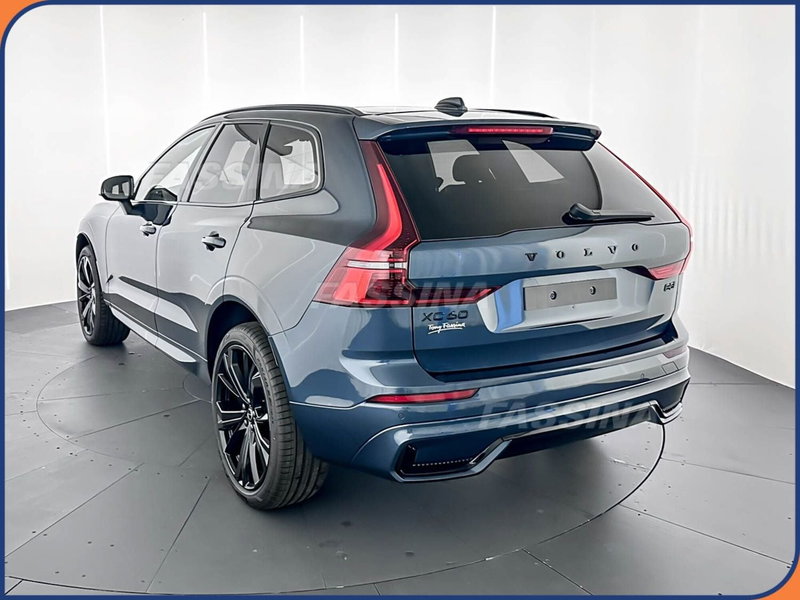 Volvo XC60 nuova a Milano (4)