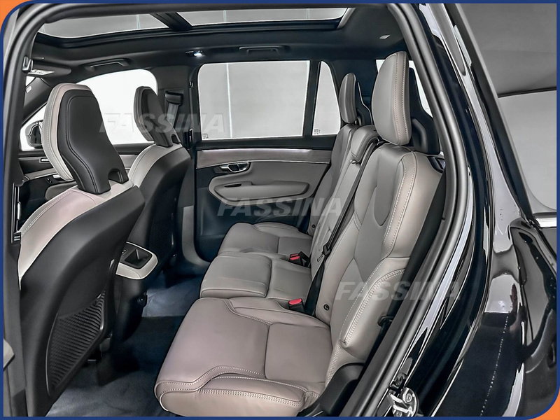 Volvo XC90 nuova a Milano (11)
