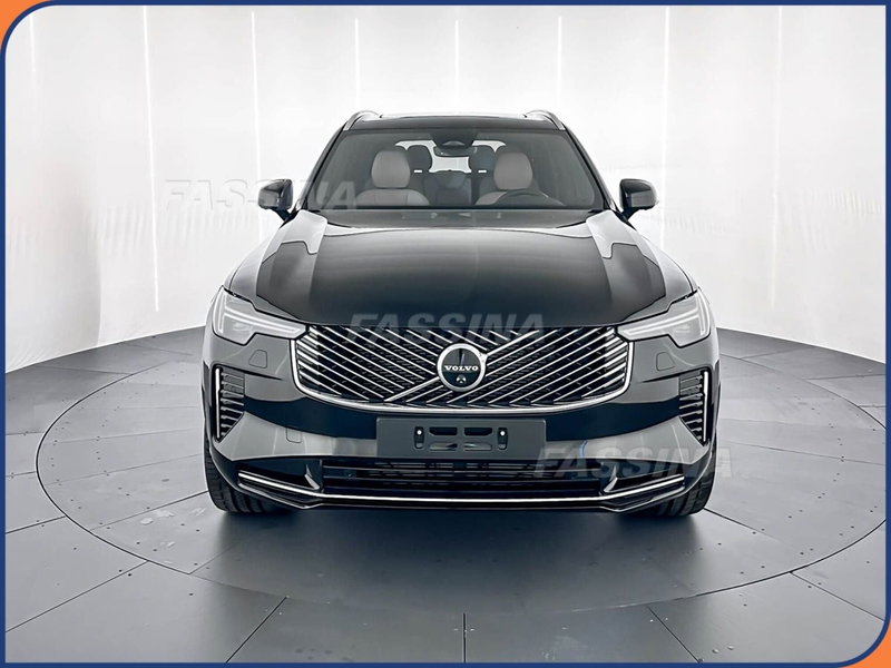 Volvo XC90 nuova a Milano (2)