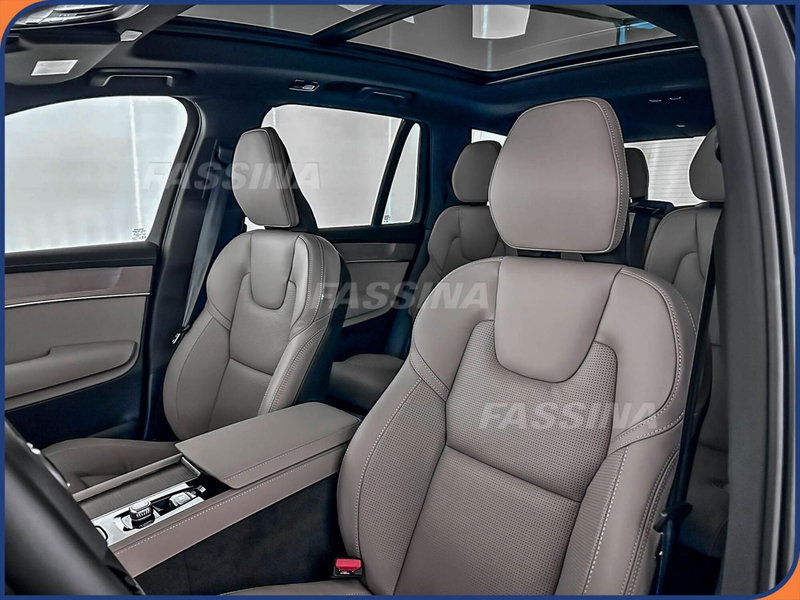 Volvo XC90 nuova a Milano (8)