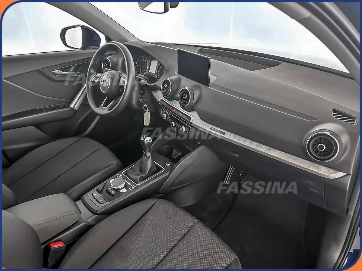 Audi Q2 usata a Milano (12)