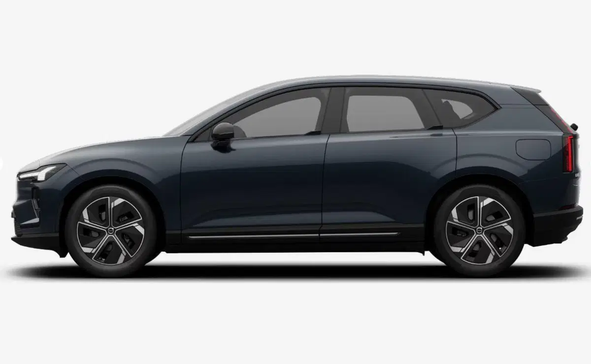 Volvo EX60 nuova a Milano (3)