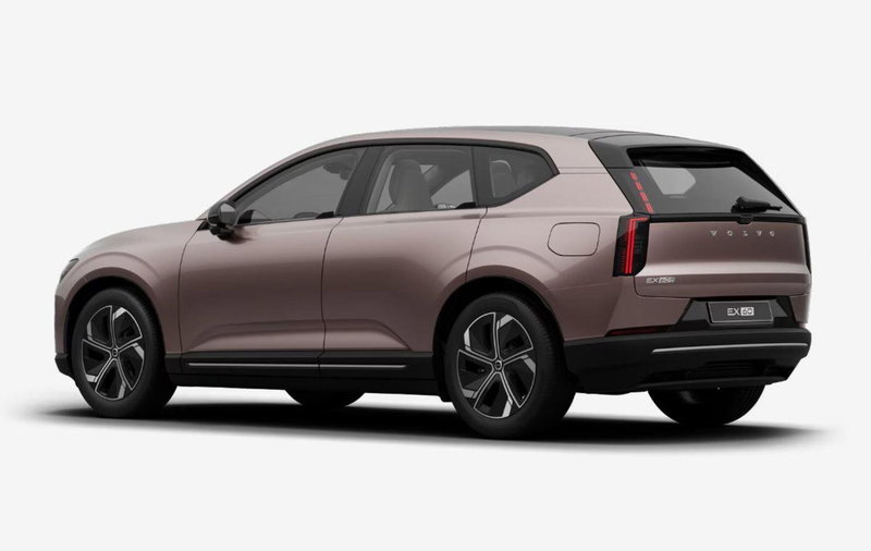 Volvo EX60 nuova a Milano (3)