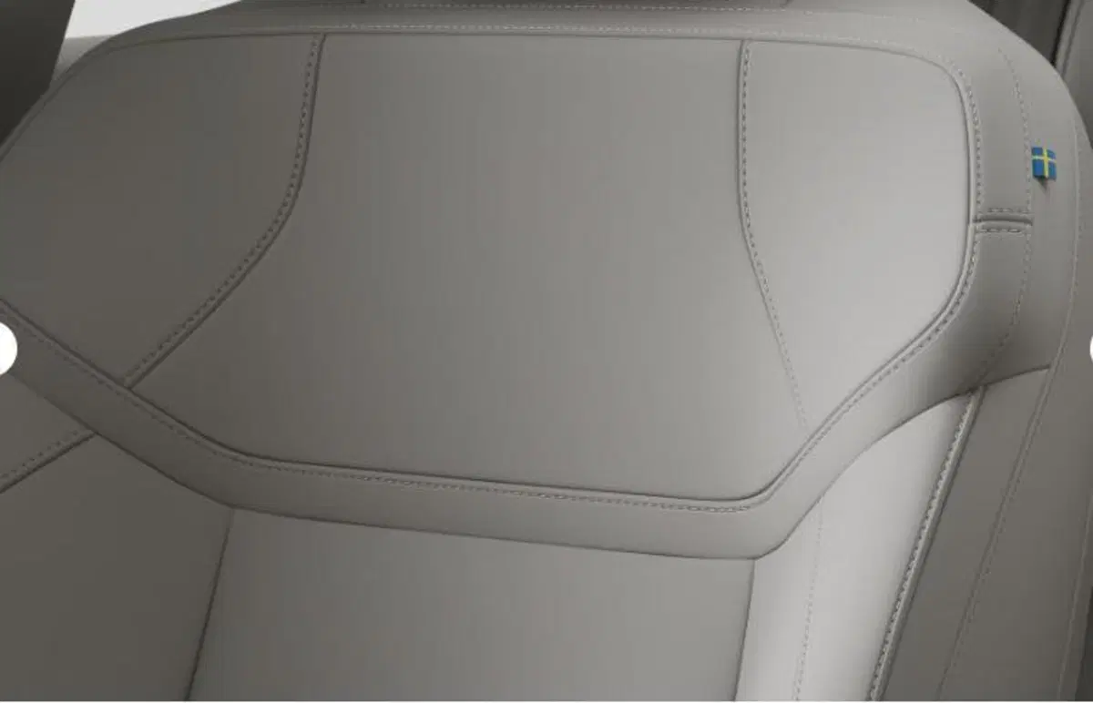 Volvo EX60 nuova a Milano (12)
