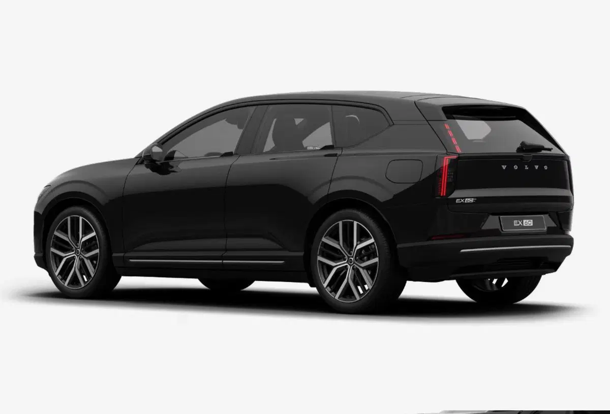 Volvo EX60 nuova a Milano (3)
