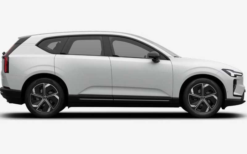 Volvo EX60 nuova a Milano (6)