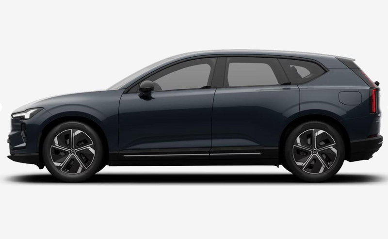 Volvo EX60 nuova a Milano (3)