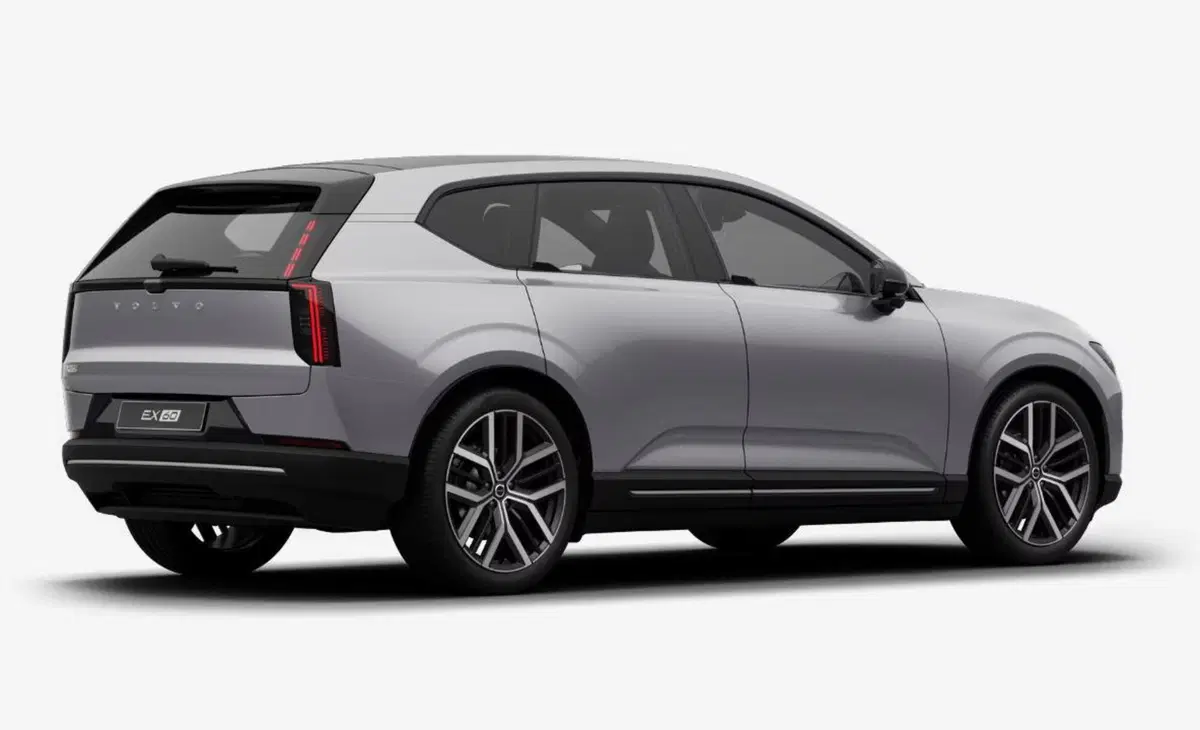 Volvo EX60 nuova a Milano (4)