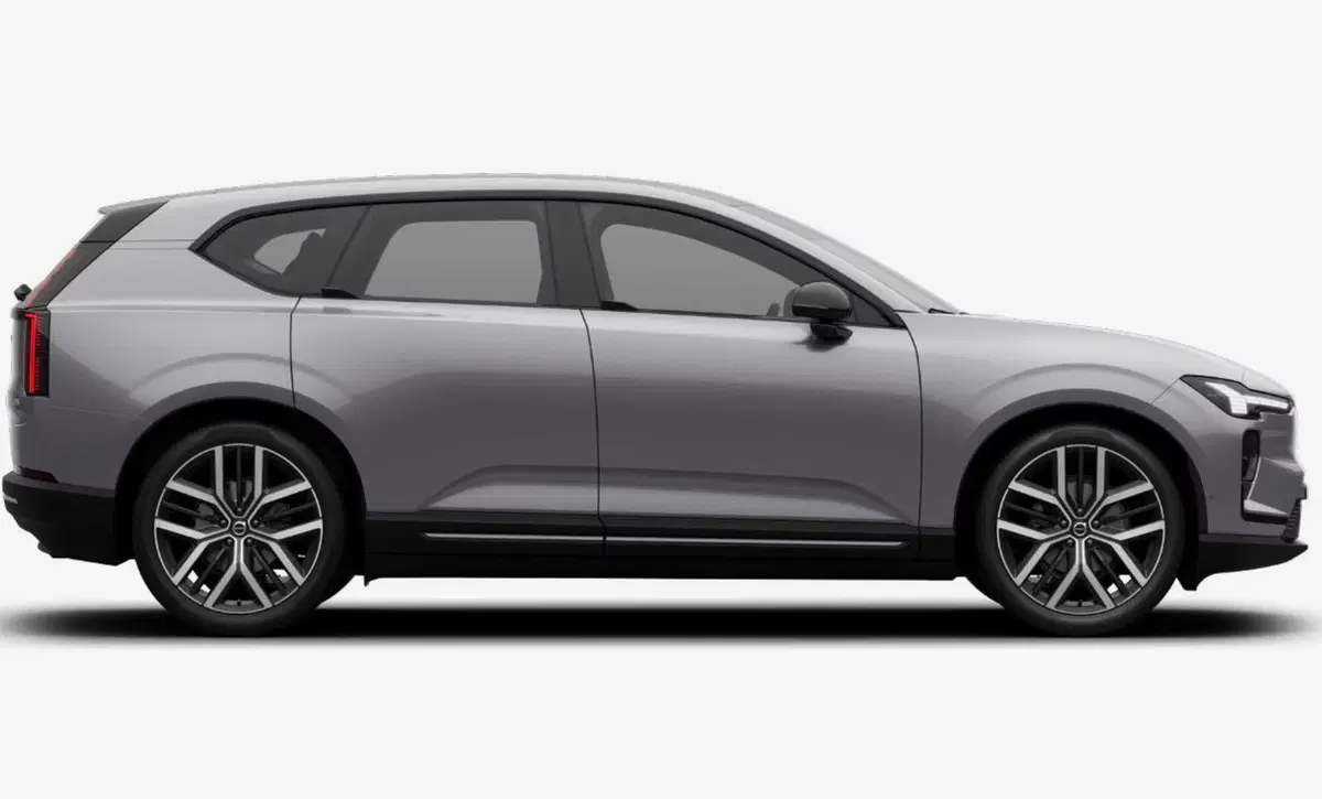 Volvo EX60 nuova a Milano (8)