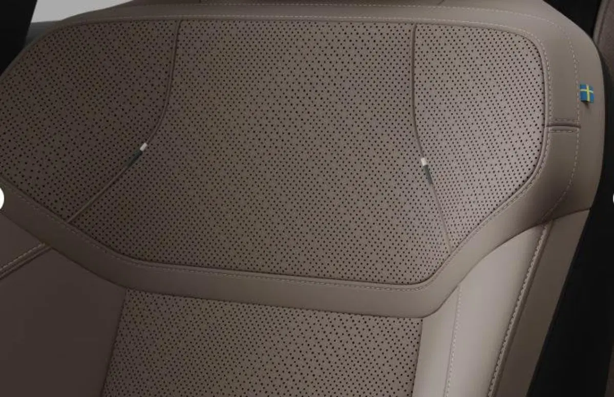 Volvo EX60 nuova a Milano (13)