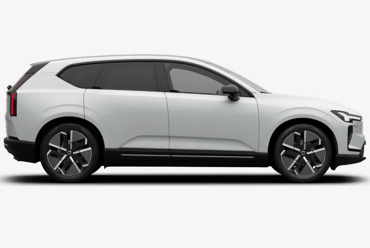 Volvo EX60 nuova a Milano (7)